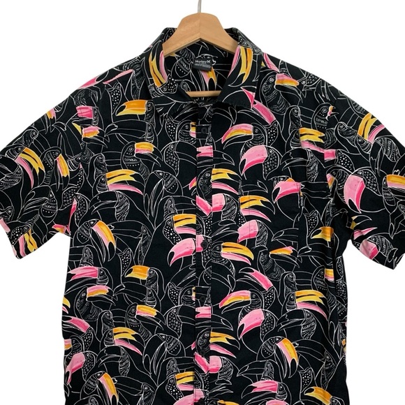 Hurley Button Up Shirt Bird Toucan Print Shirt Sleeve Mens L Colorful Collared - Picture 1 of 12